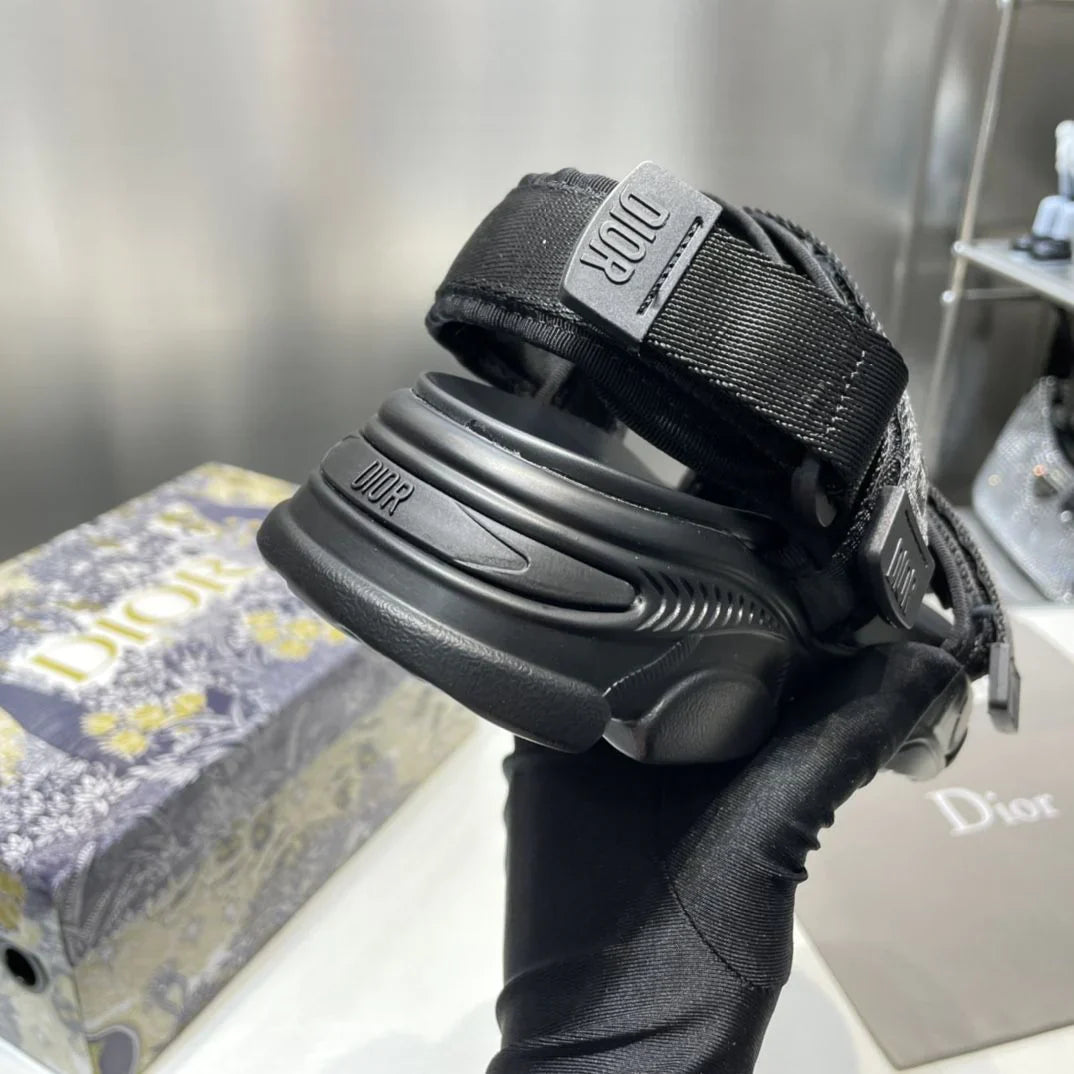 Fashion Elevated Flat Velcro Sport Slippers 1024031126