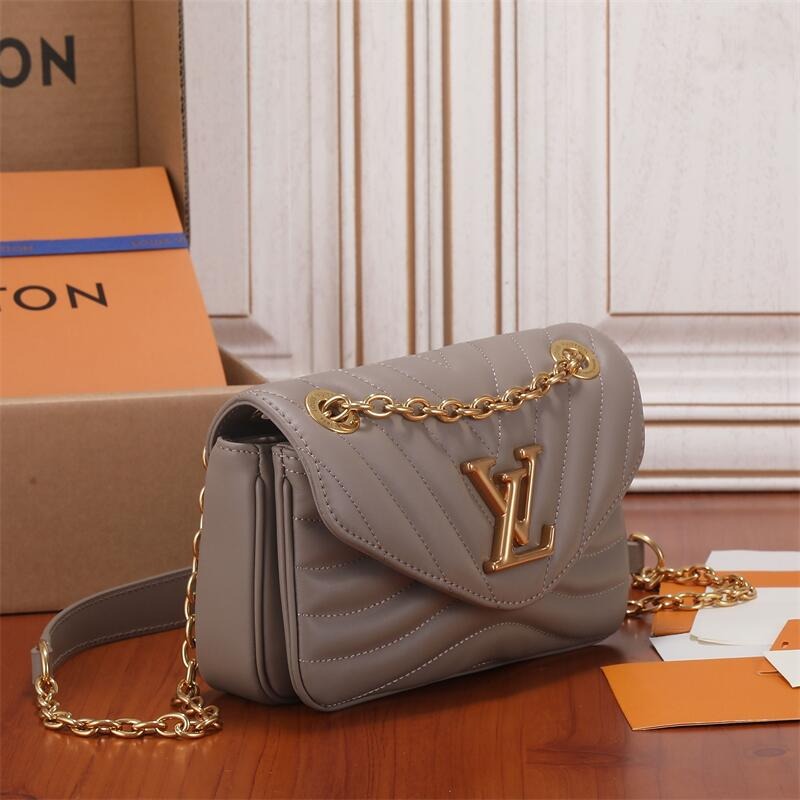 L New Wave Calfskin Small Chain Bag 0424062503