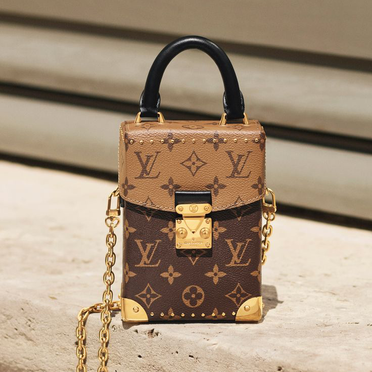 New Fashion V Logo Handmade Fashion Women's BagsXC05043001