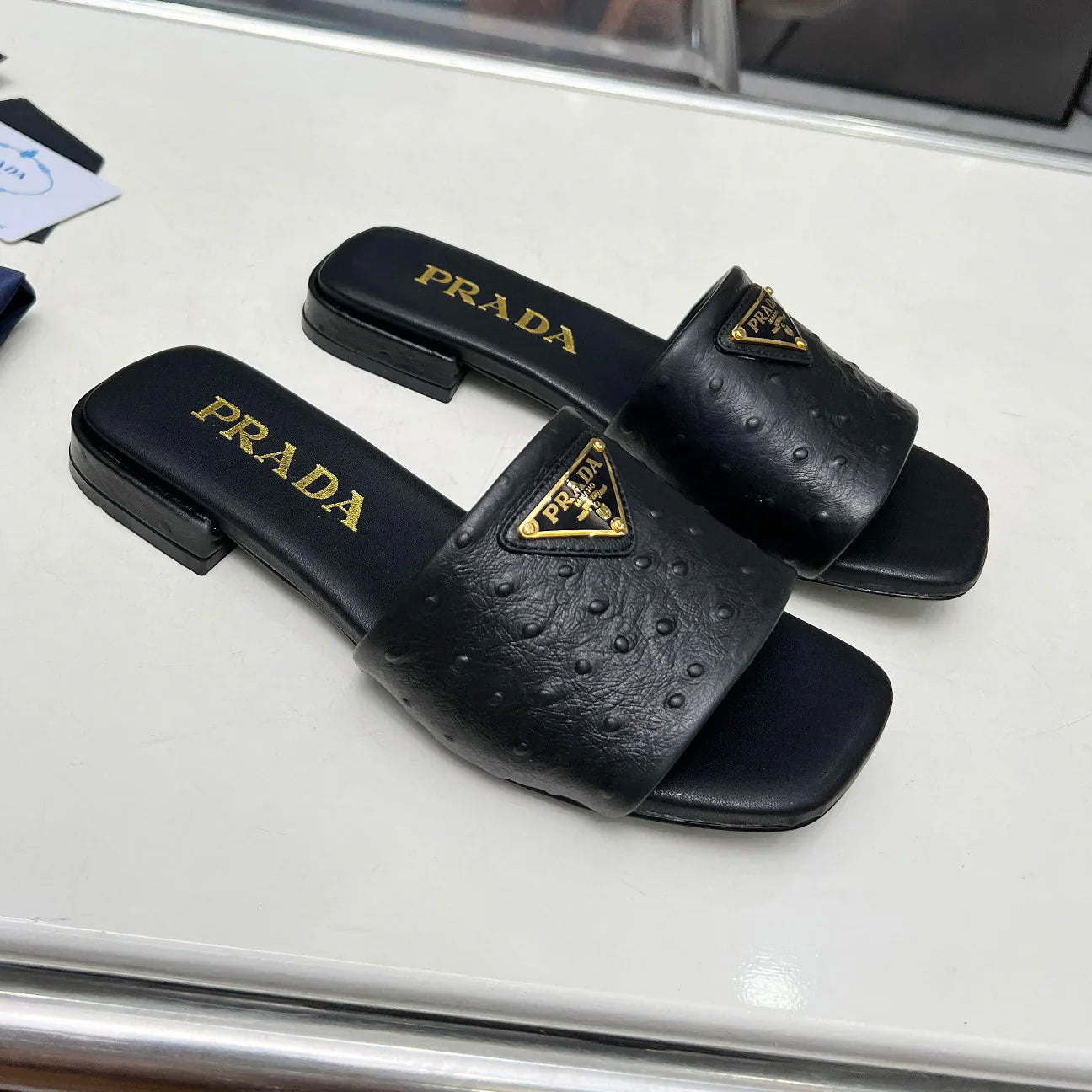 New fashion and versatile flip-flops 1025062404