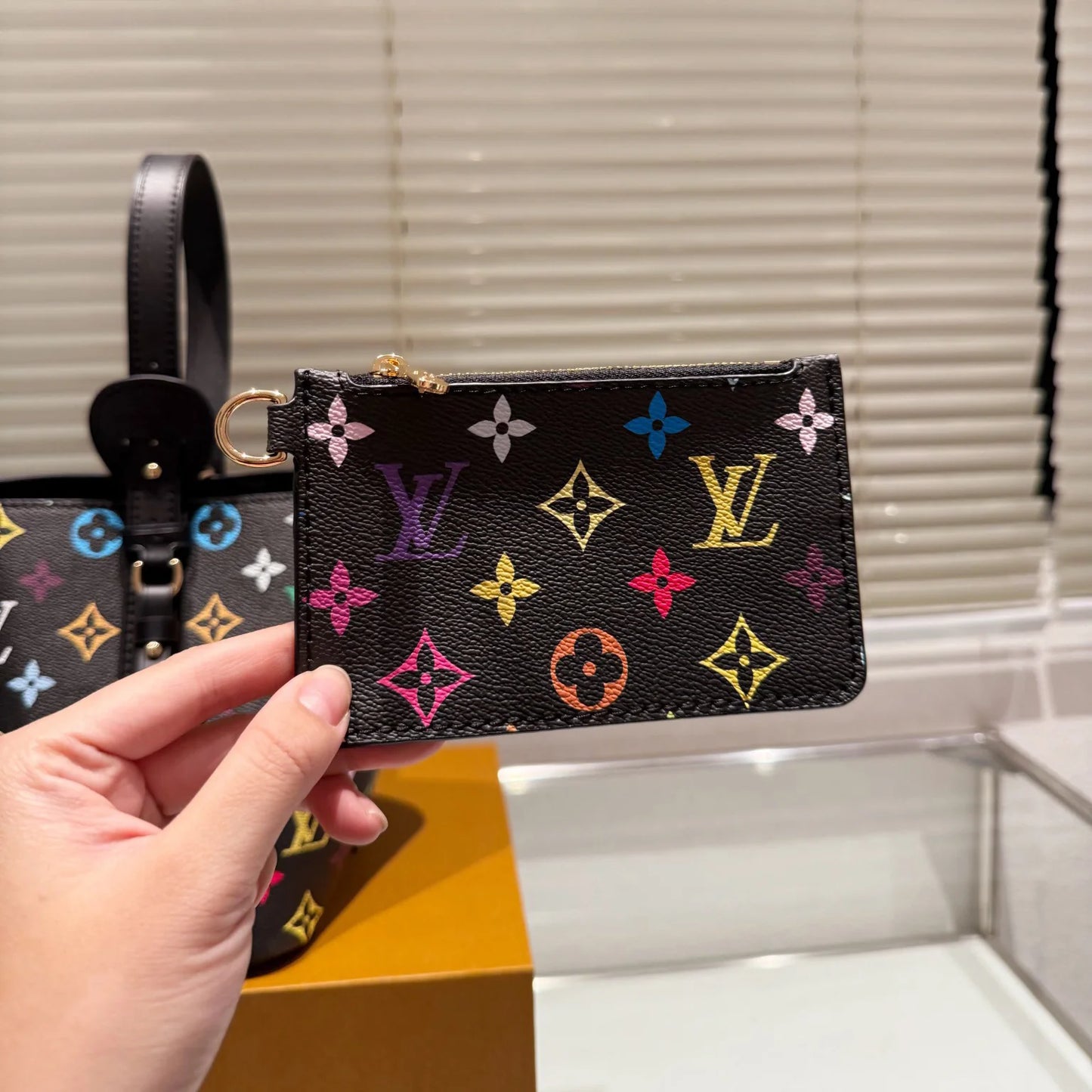 Fashion and versatile handbag 1025011514