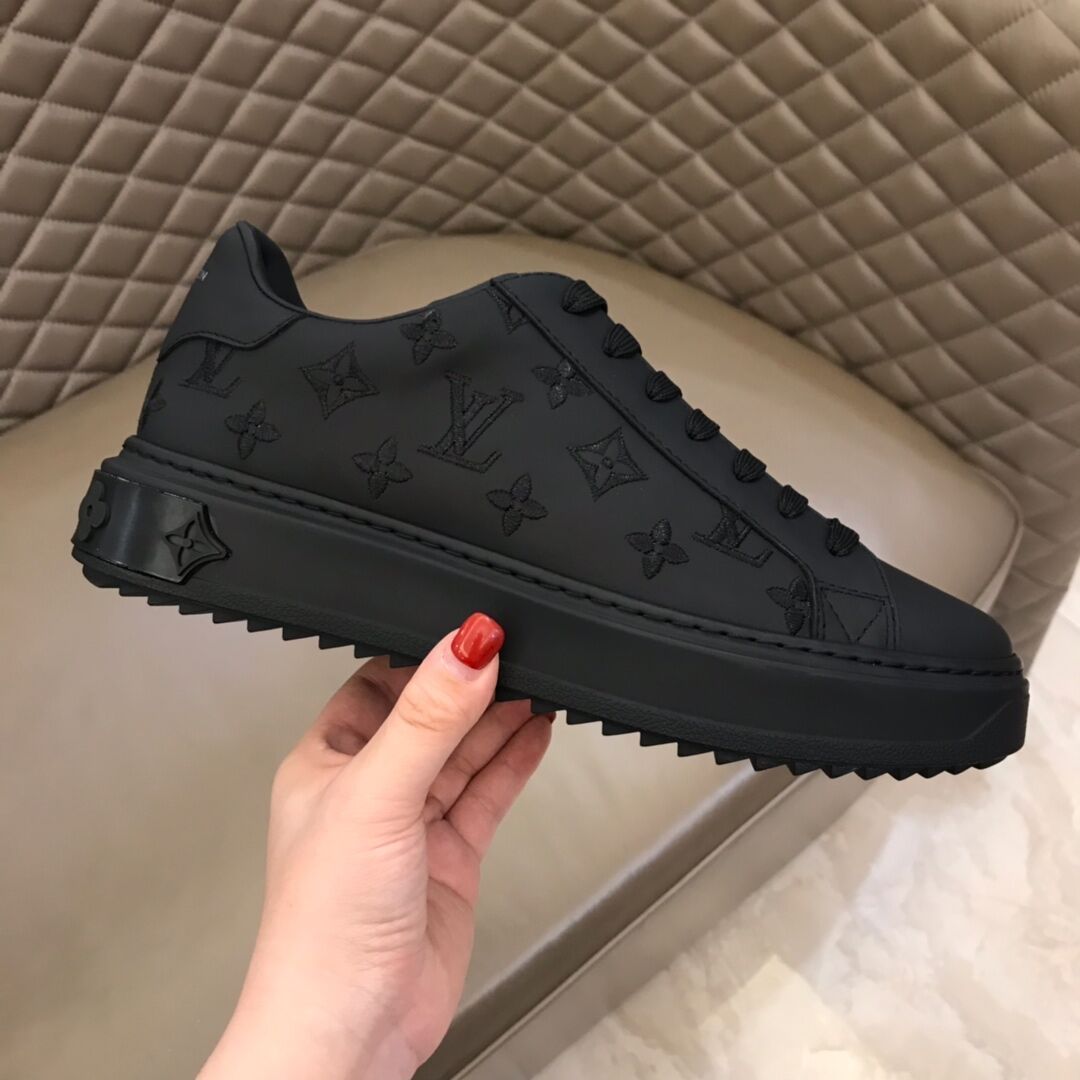 BLACK LEATHER MONOGRAM LUXEMBOURG SNEAKER