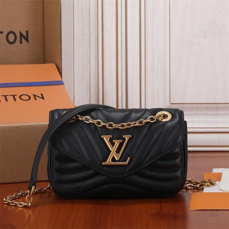 L New Wave Calfskin Small Chain Bag 0424062503