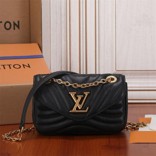 L New Wave Calfskin Small Chain Bag 0424062503