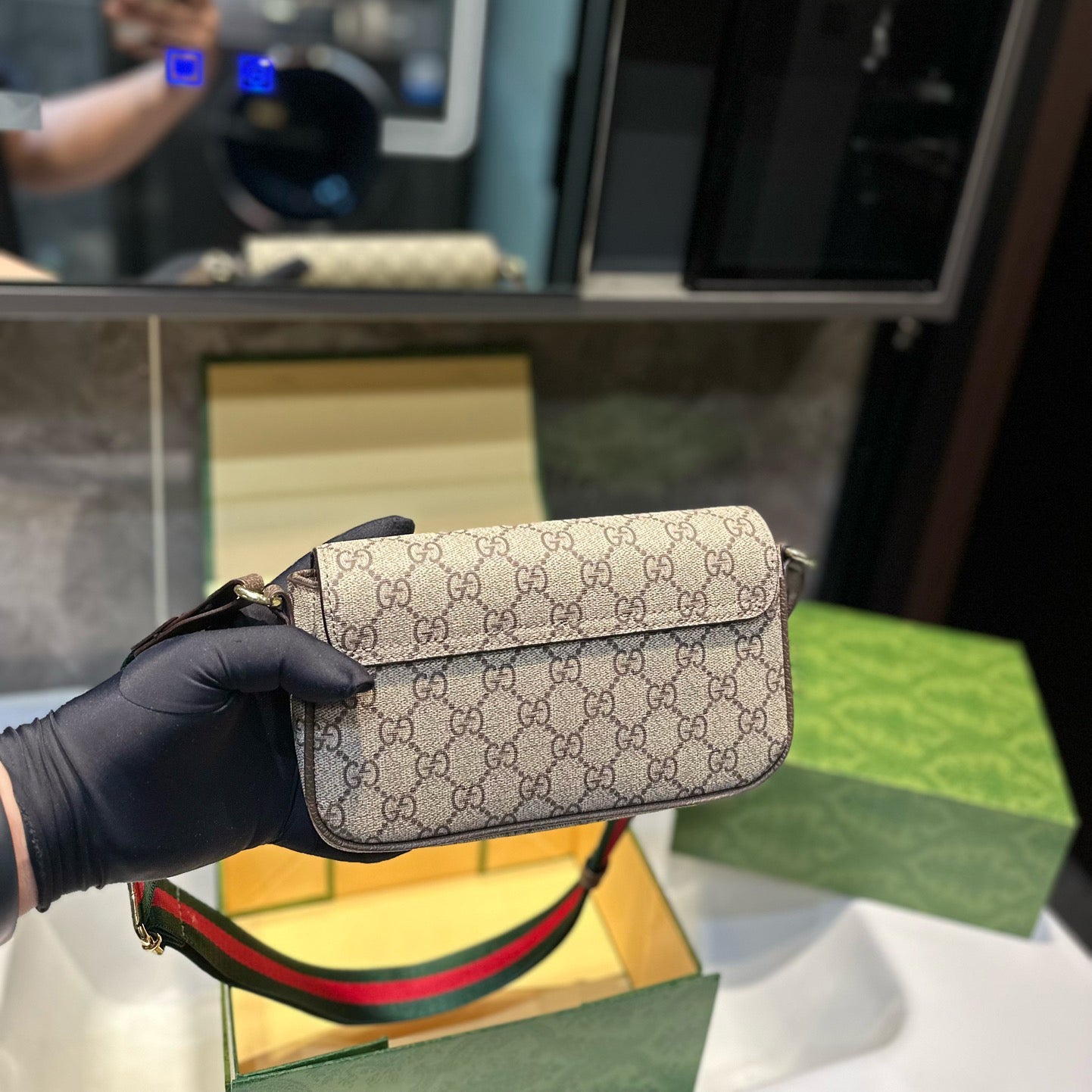 Petite GG series handbag shoulder bag 0724051502