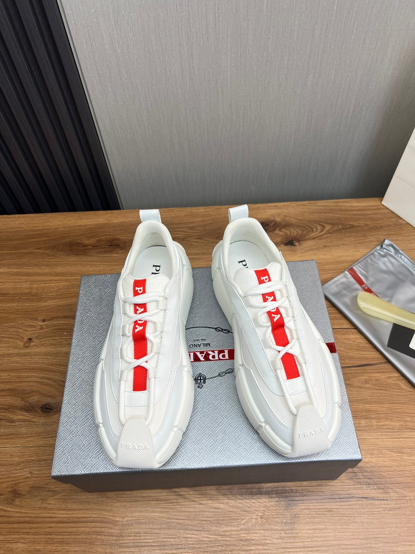 New Fashion PR Brand Sneakers XC0424101106