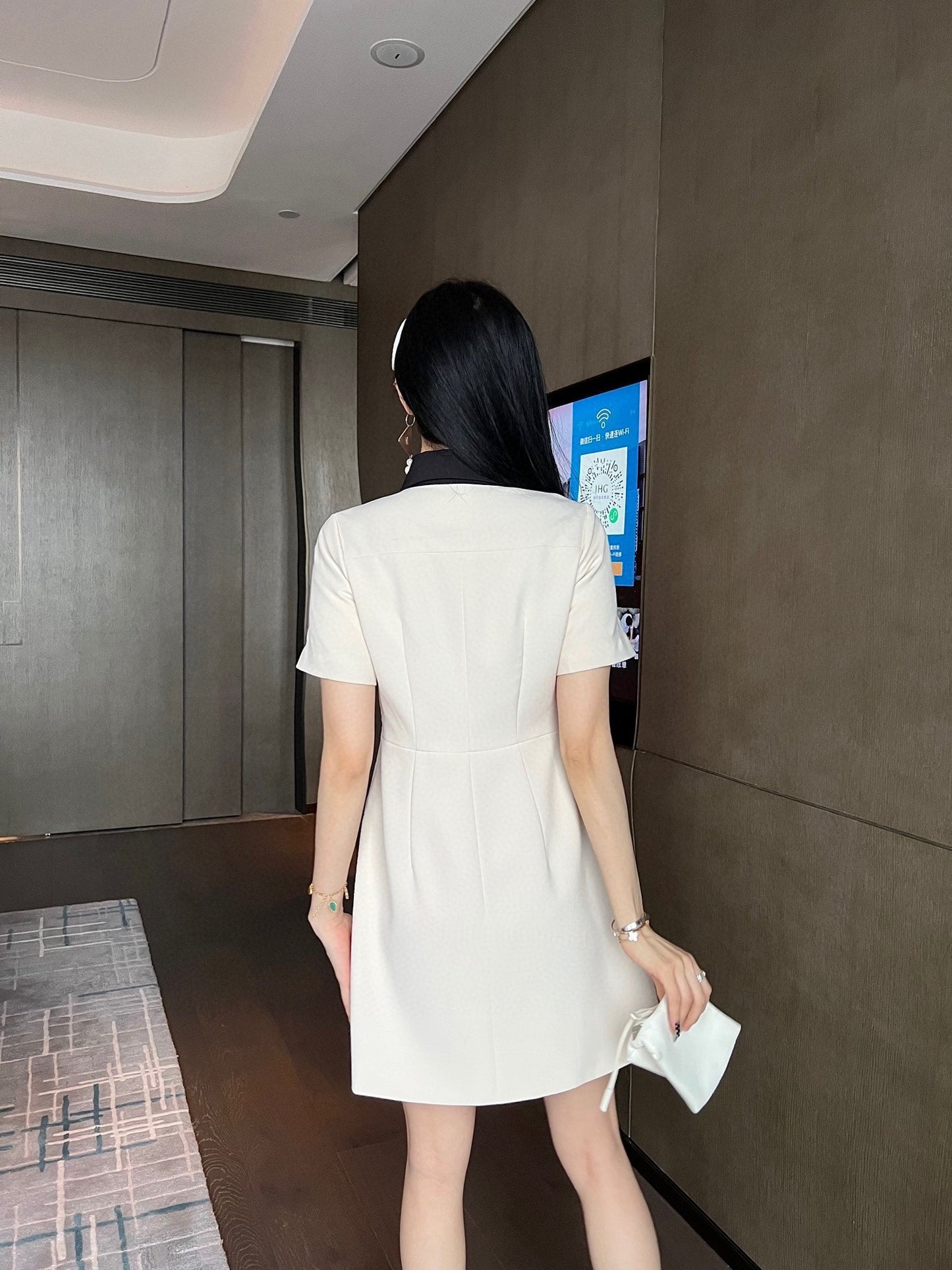 New style lapel dress 0724031301