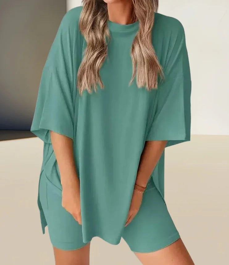 Summer Comfort Outfit Fashion  Women's Casual Loose-Fit Solid Color T-Shirt & Shorts 2-Piece Set