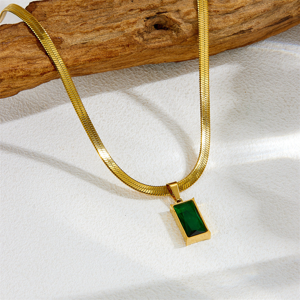 Green square snake bone chain 2025081315