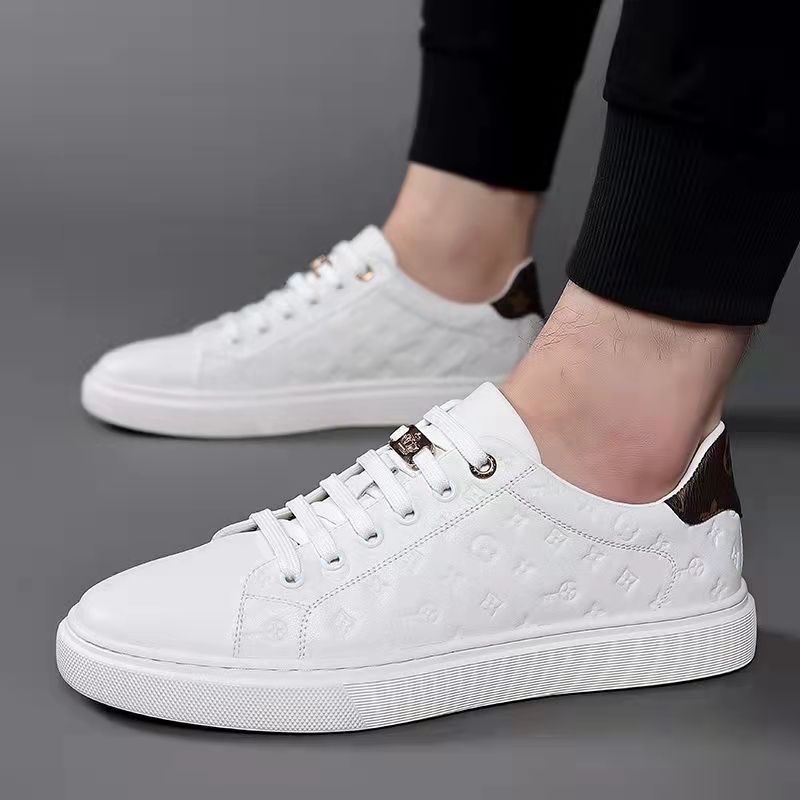 Men's casual sports soft leather white sneakers 2025080706