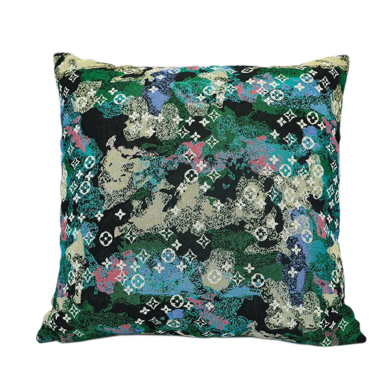 Retro-Style Knit Cushion 1025091003