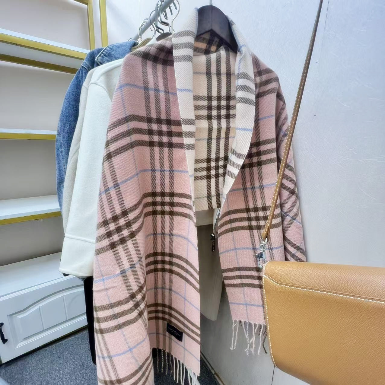 Versatile Cashmere Reversible Fringe Scarf 1025090216