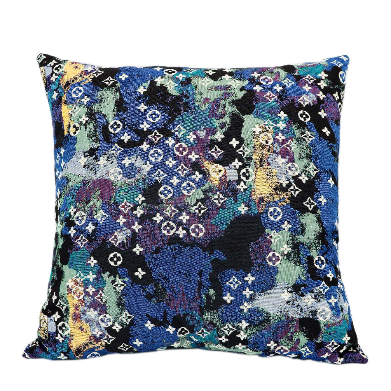 Retro-Style Knit Cushion 1025091003