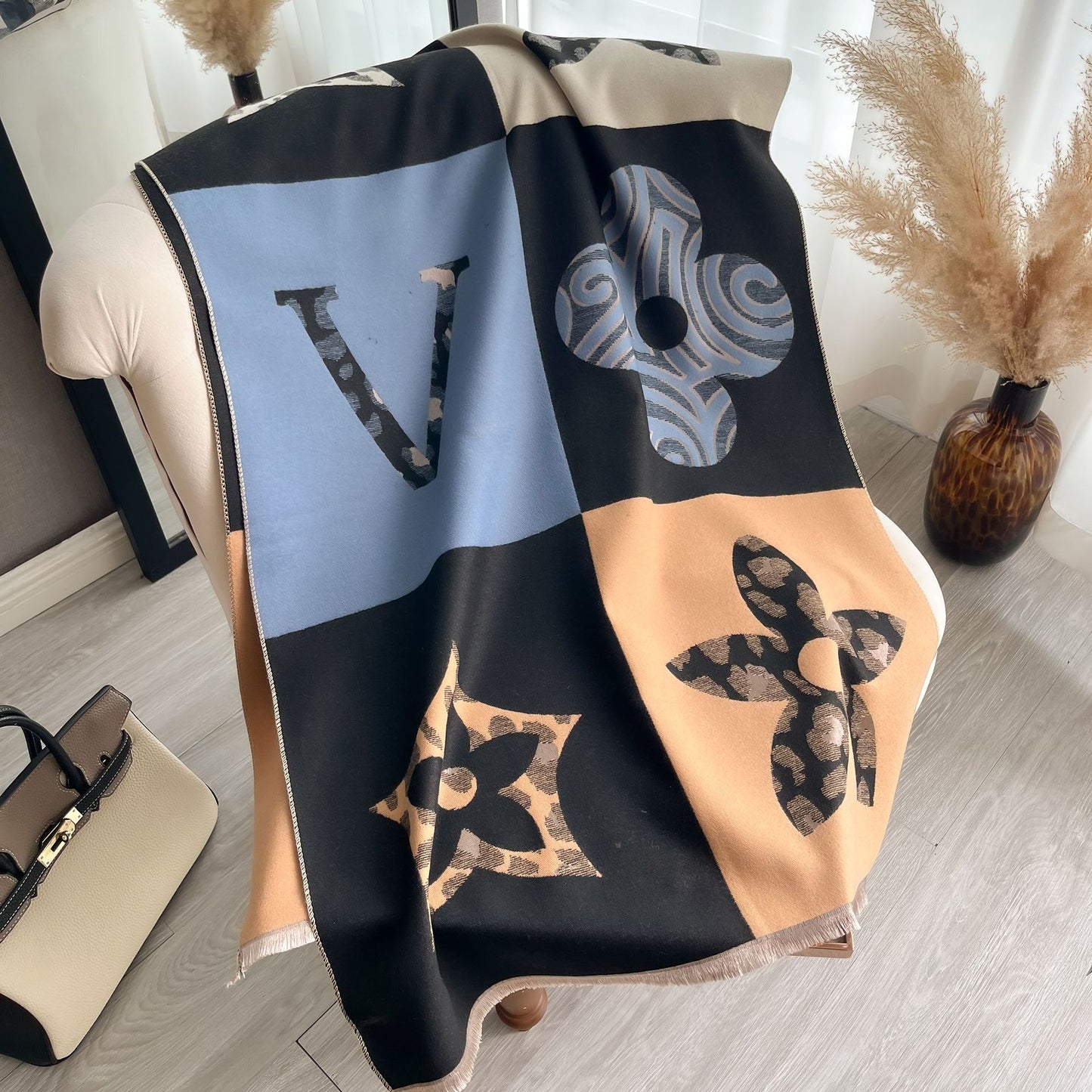 Warm scarf with short tassels and fringe shawl for women 1025082211