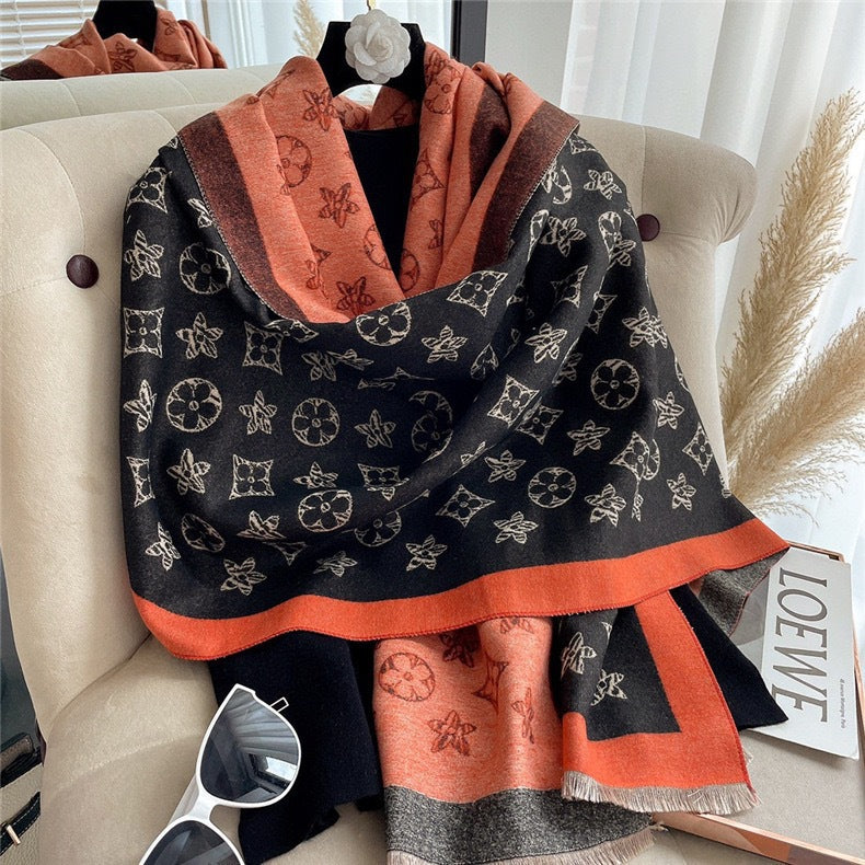 Luxurious and sophisticated cashmere jacquard shawl scarf 1025082206