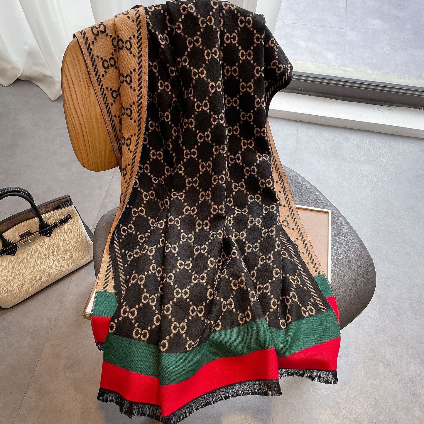 Luxurious and sophisticated cashmere jacquard shawl scarf 1025082205