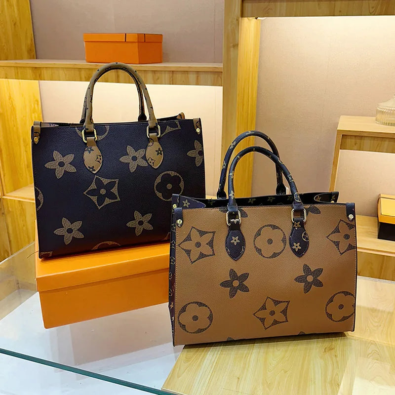 A minimalist handbag for ladies 2025080712